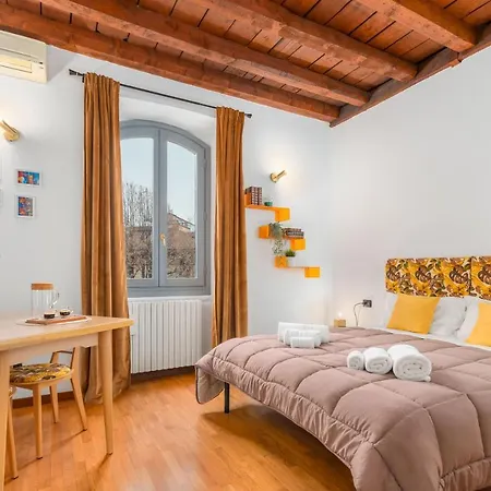 Conciliazione-centralissima Apartment Milan